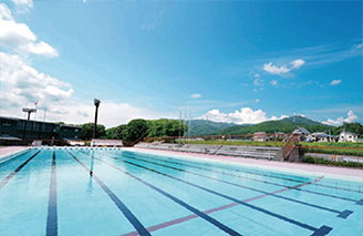 プール（びわのかげ）