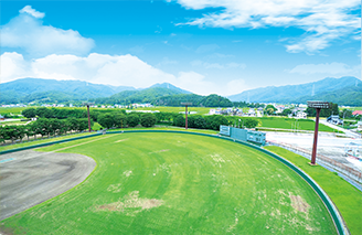 野球場（びわのかげ）